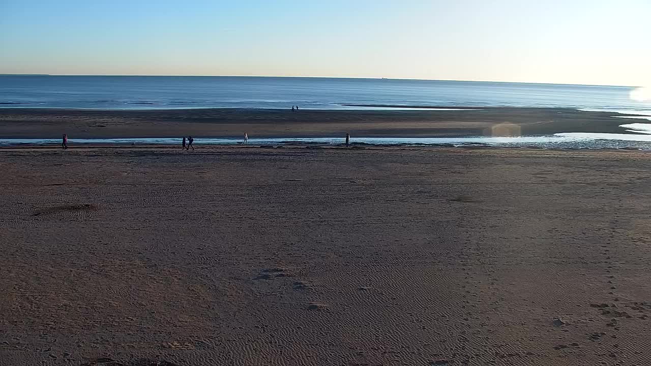 Grado Beach and Aquapark Views in Real Time