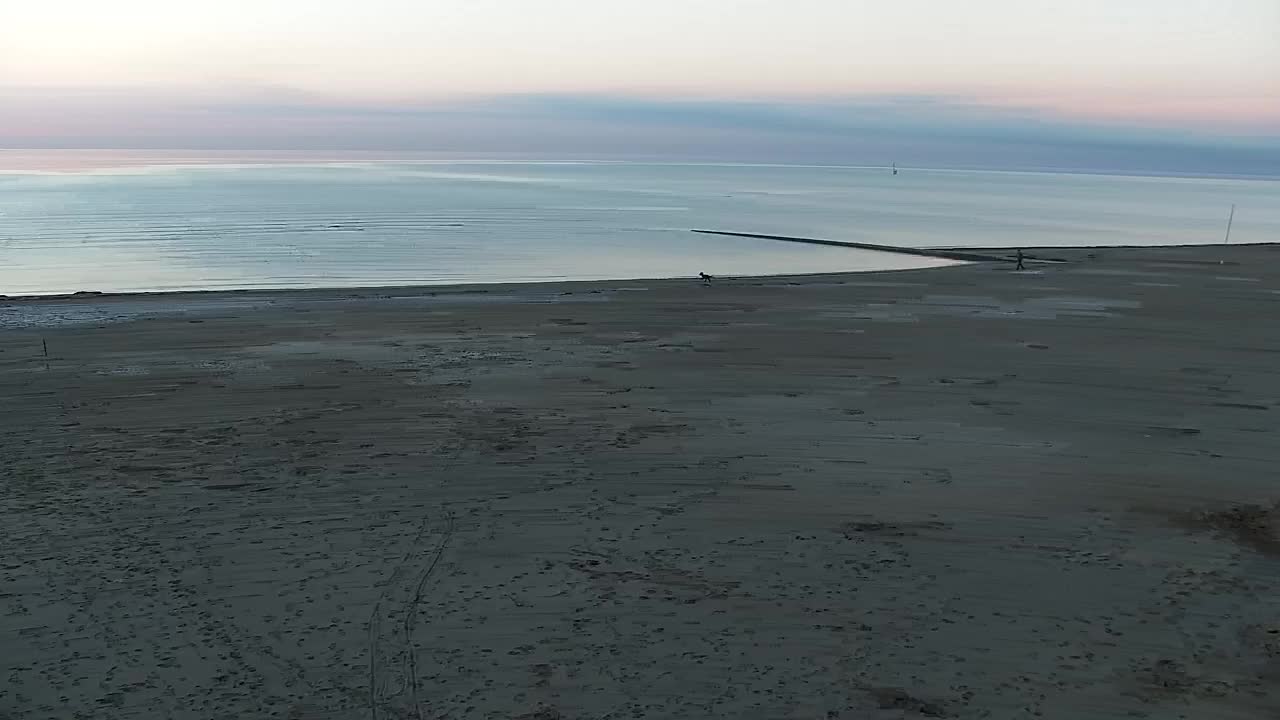 Spletna kamera v živo Grado: Pogledi na plažo in vodni park v realnem času