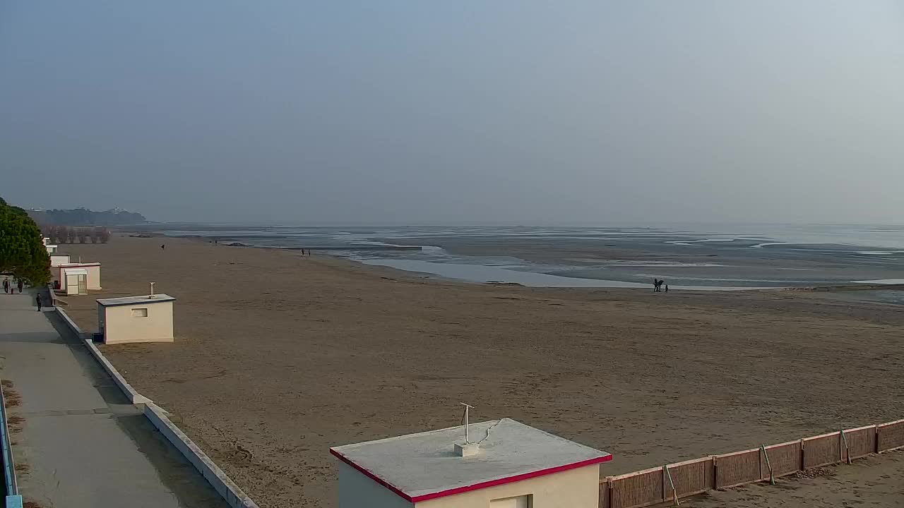 Webcam en direct Grado : Vues sur la plage et l’aquapark en temps réel