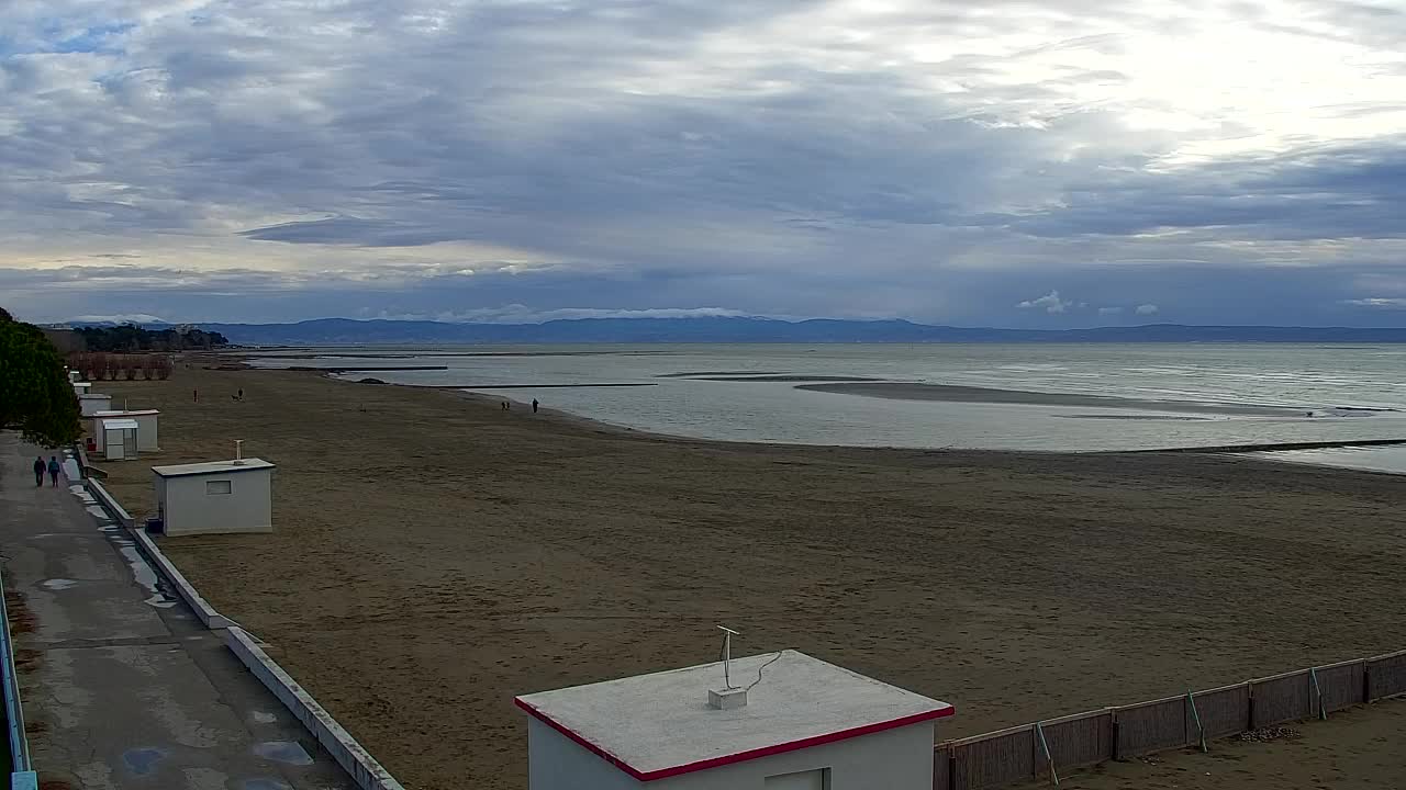 Webcam en direct Grado : Vues sur la plage et l’aquapark en temps réel