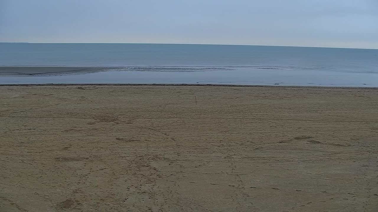 Grado Beach and Aquapark Views in Real Time