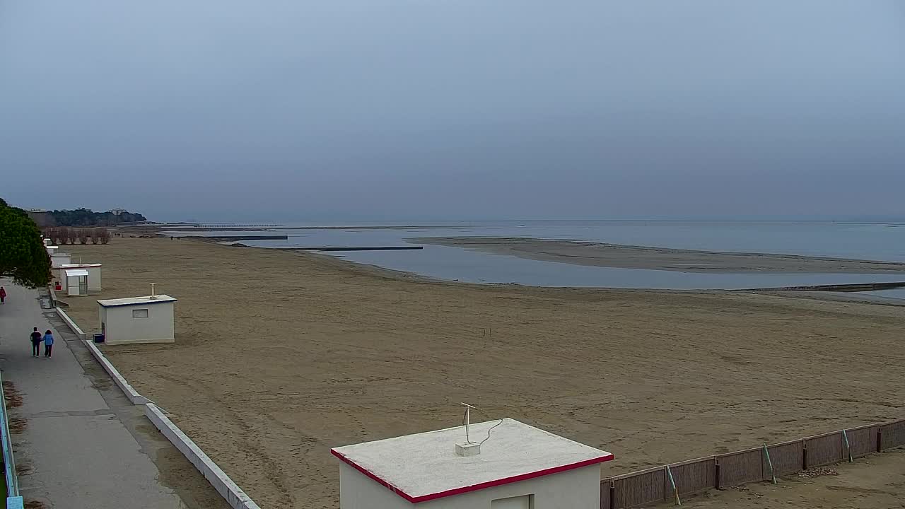 Webcam Live Grado: Vista sulla spiaggia e sull’acquapark in tempo reale