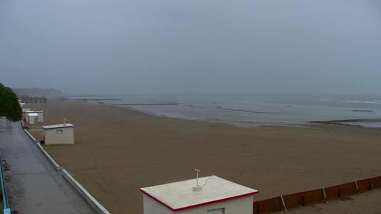 Webcam Live Grado: Vista sulla spiaggia e sull’acquapark in tempo reale