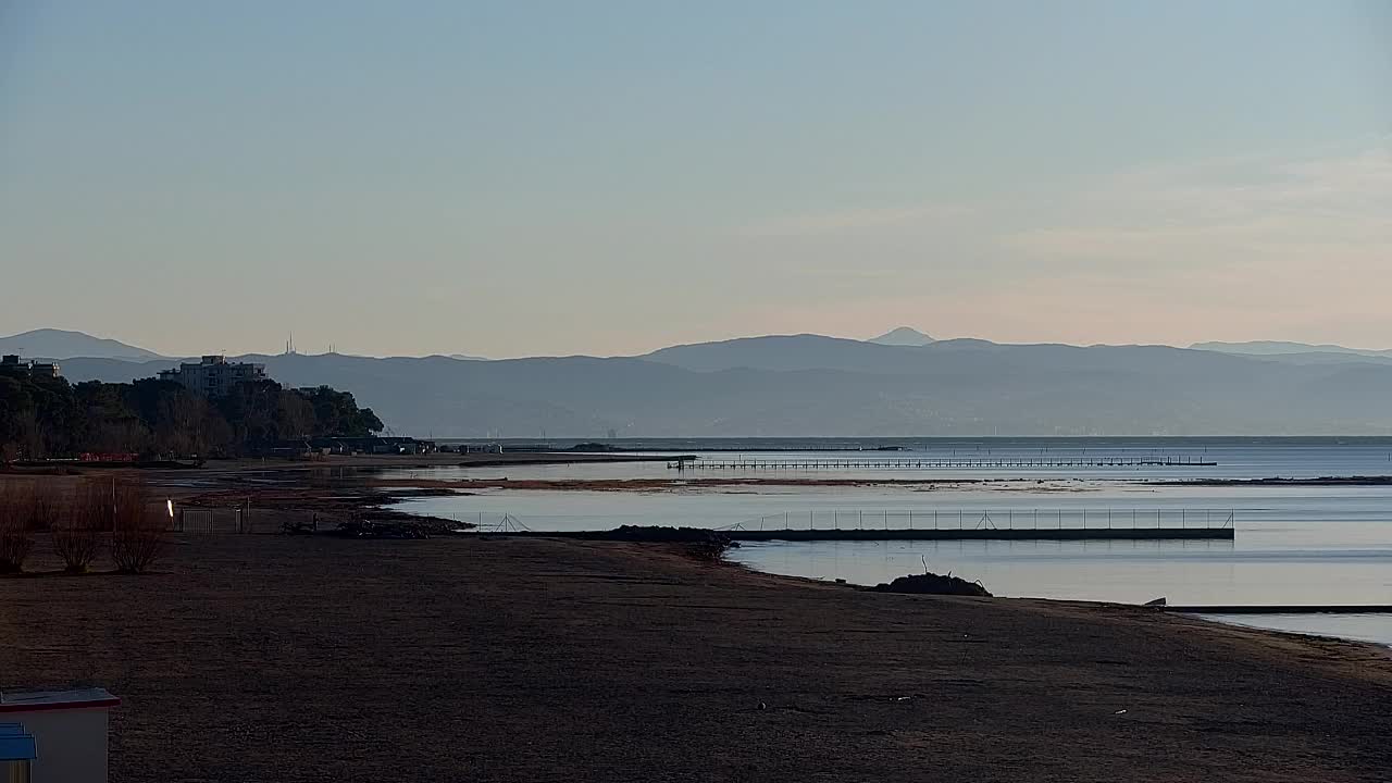 Grado Beach and Aquapark Views in Real Time