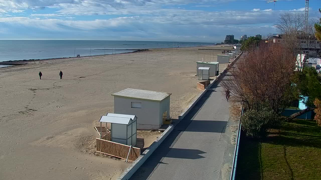 Grado Beach and Aquapark Views in Real Time