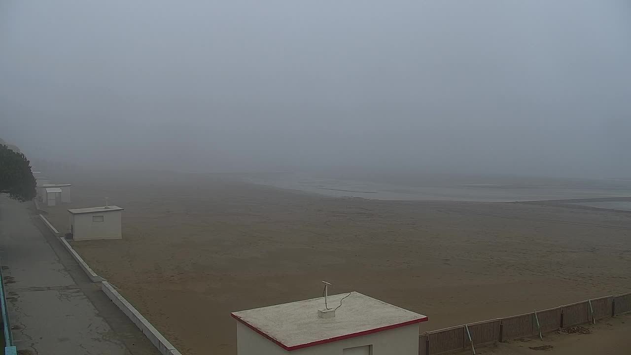 Webcam en direct Grado : Vues sur la plage et l’aquapark en temps réel