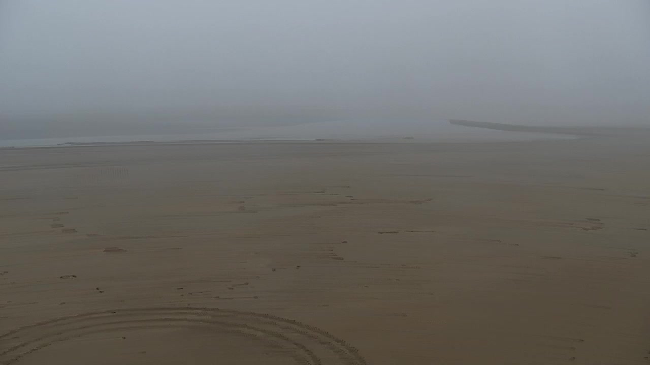 Webcam en vivo Grado: Vistas de la playa y del parque acuático en tiempo real