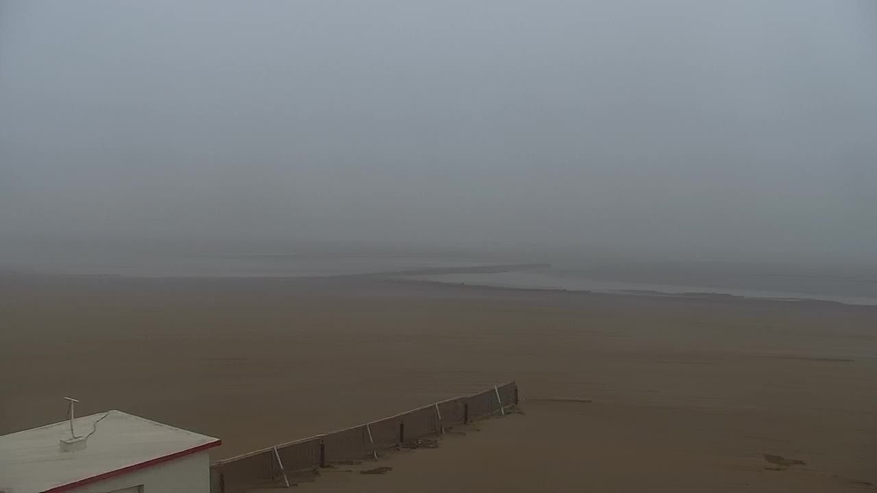 Webcam Live Grado: Vista sulla spiaggia e sull’acquapark in tempo reale