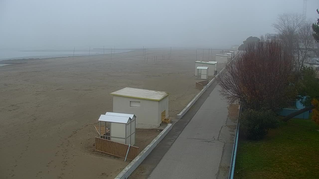 Grado Beach and Aquapark Views in Real Time