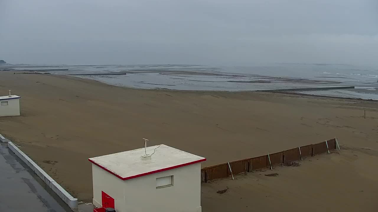 Webcam Live Grado: Vista sulla spiaggia e sull’acquapark in tempo reale