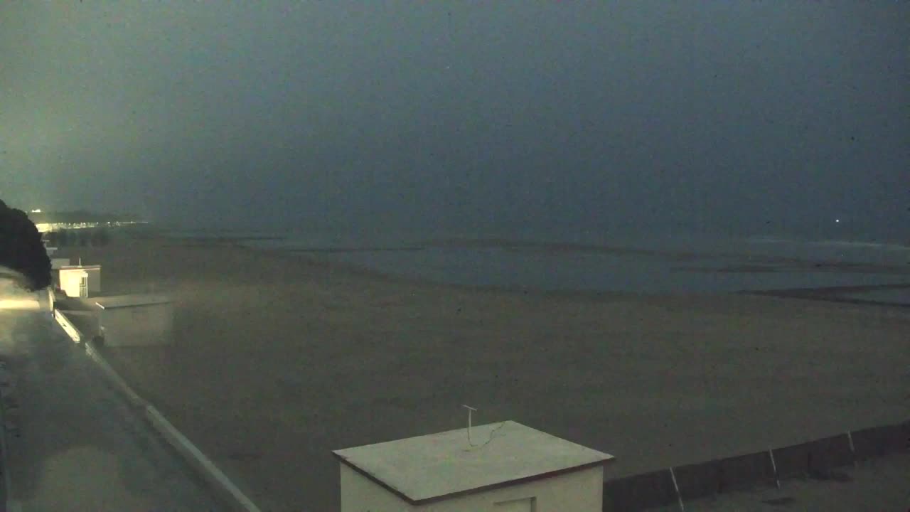 Webcam en direct Grado : Vues sur la plage et l’aquapark en temps réel