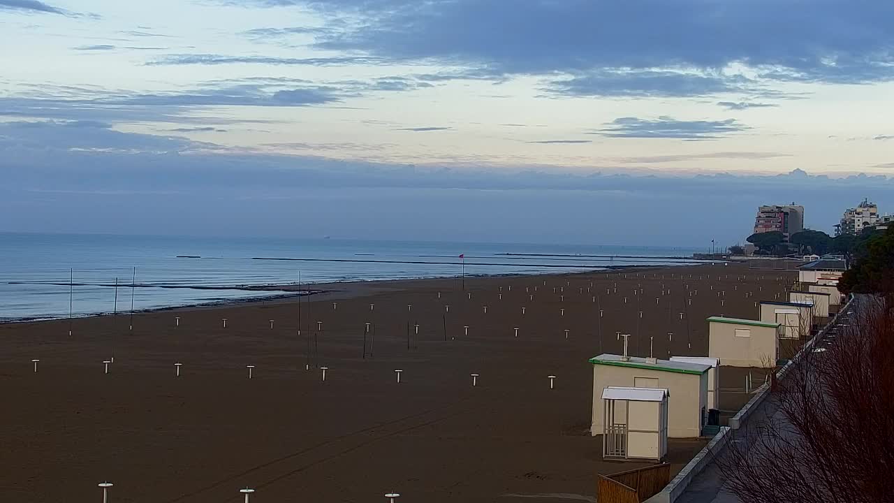 Webcam Live Grado: Vista sulla spiaggia e sull’acquapark in tempo reale