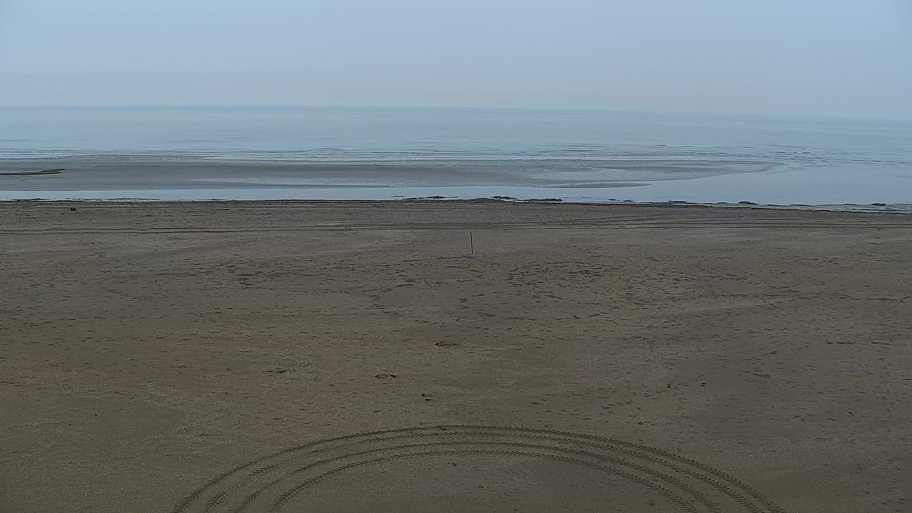 Grado Beach and Aquapark Views in Real Time