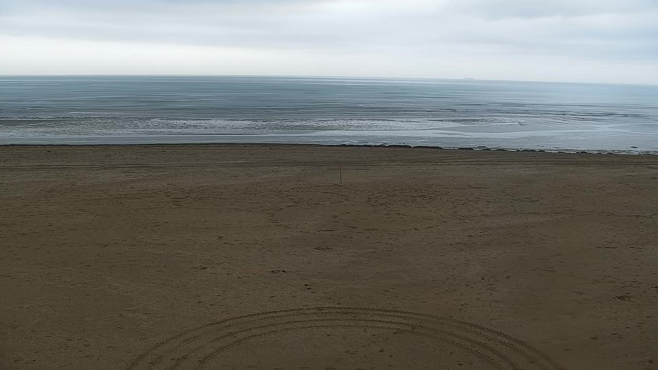 Webcam Live Grado: Vista sulla spiaggia e sull’acquapark in tempo reale