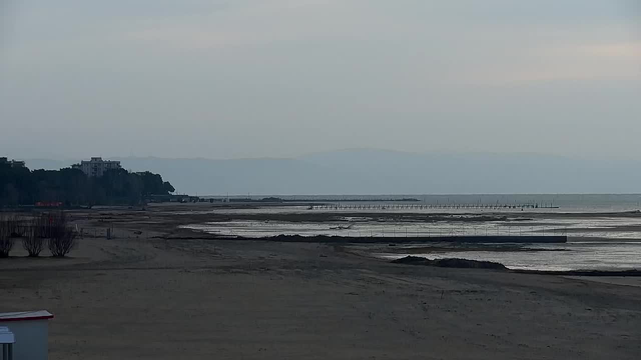 Grado Beach and Aquapark Views in Real Time