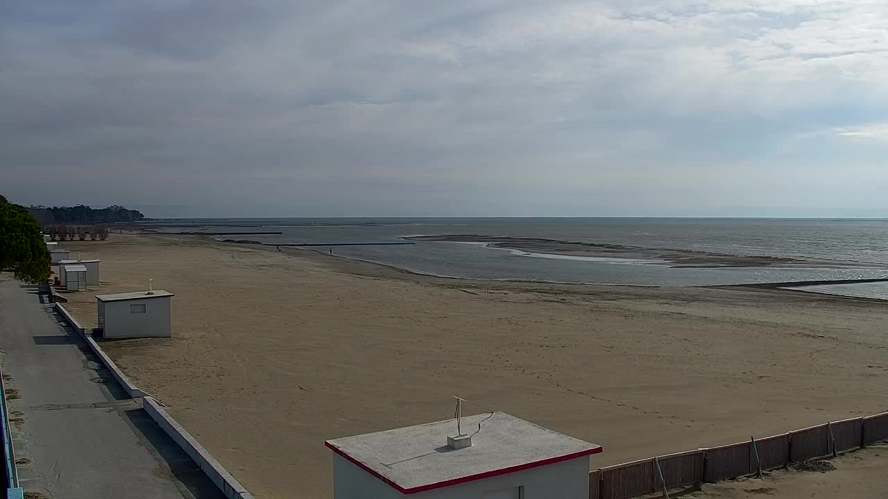 Webcam en direct Grado : Vues sur la plage et l’aquapark en temps réel