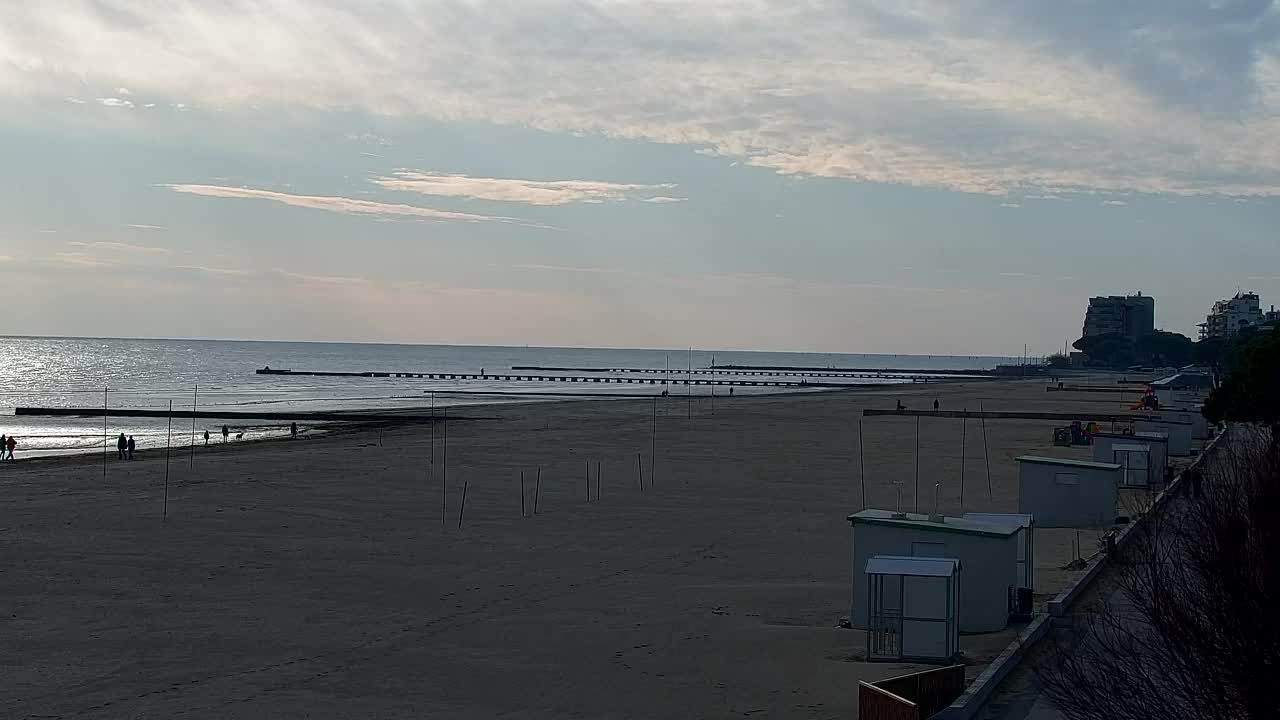 Webcam Live Grado: Vista sulla spiaggia e sull’acquapark in tempo reale