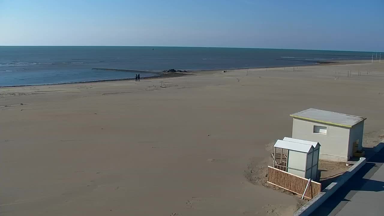 Webcam Live Grado: Vista sulla spiaggia e sull’acquapark in tempo reale