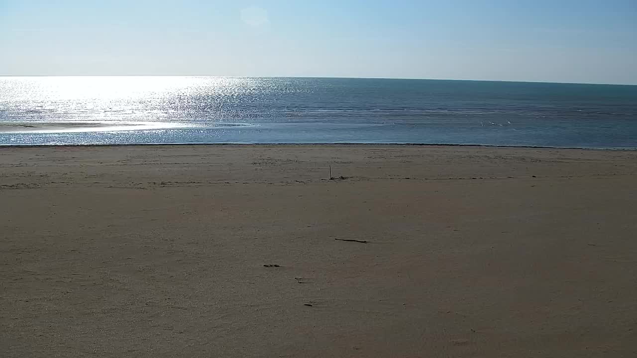 Webcam Live Grado: Vista sulla spiaggia e sull’acquapark in tempo reale