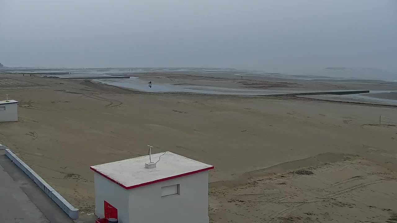 Webcam en direct Grado : Vues sur la plage et l’aquapark en temps réel