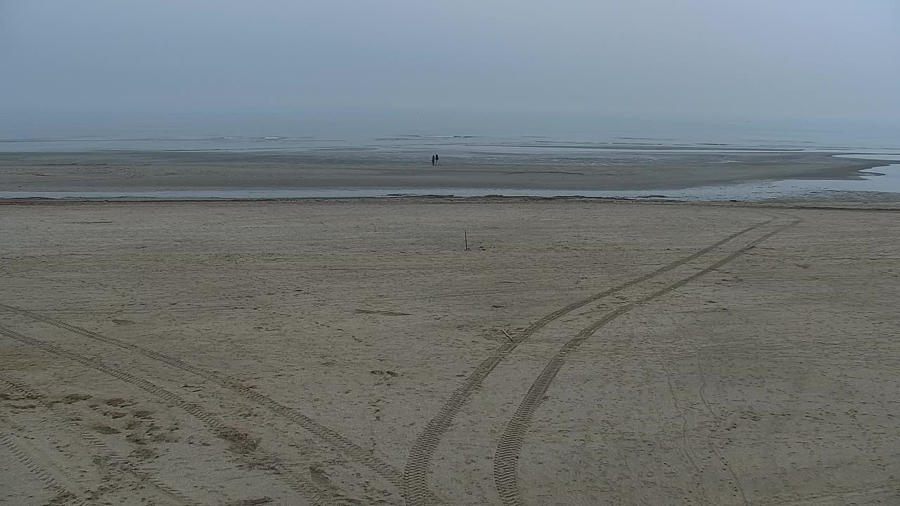 Webcam Live Grado: Vista sulla spiaggia e sull’acquapark in tempo reale