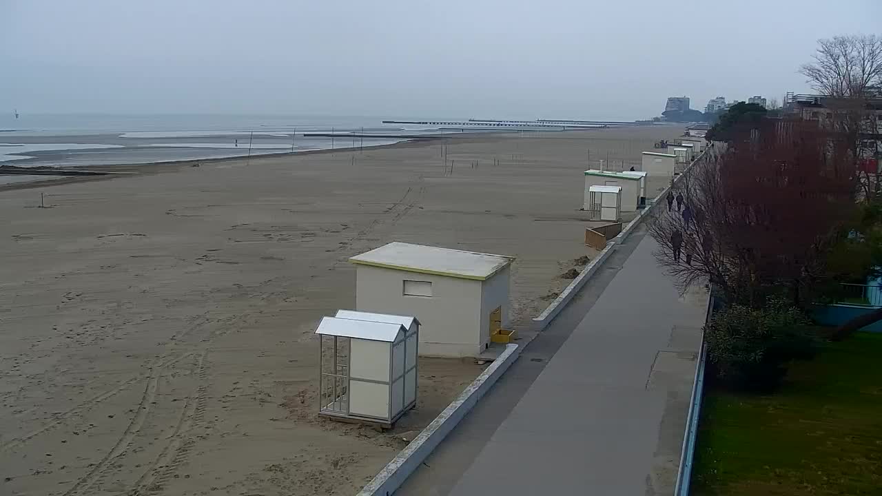 Webcam en direct Grado : Vues sur la plage et l’aquapark en temps réel