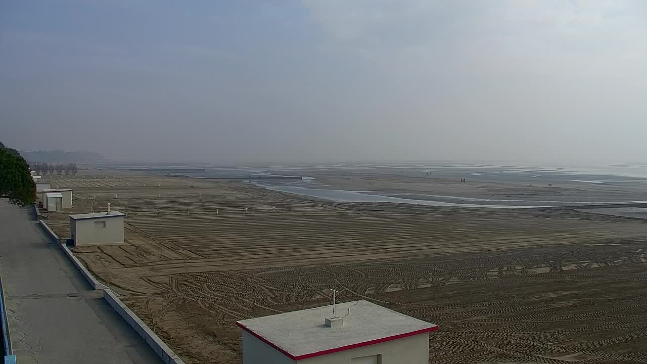 Webcam en direct Grado : Vues sur la plage et l’aquapark en temps réel