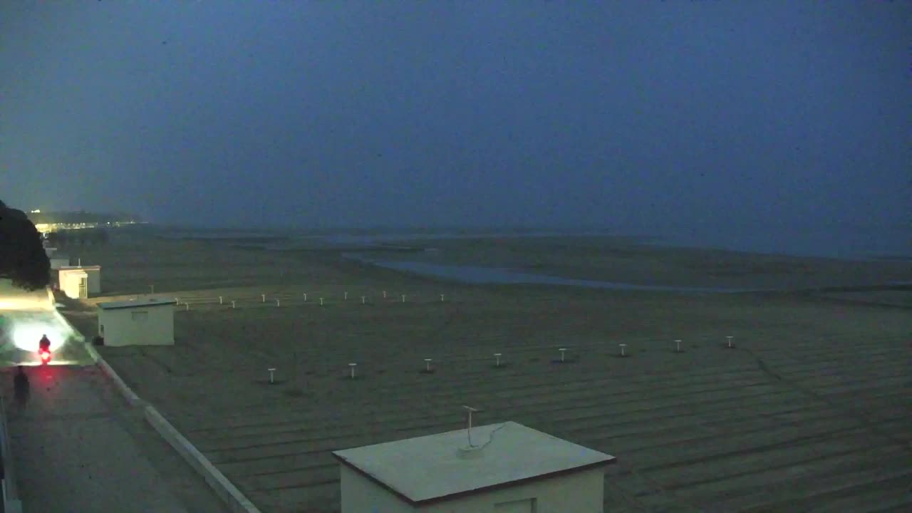 Webcam en direct Grado : Vues sur la plage et l’aquapark en temps réel