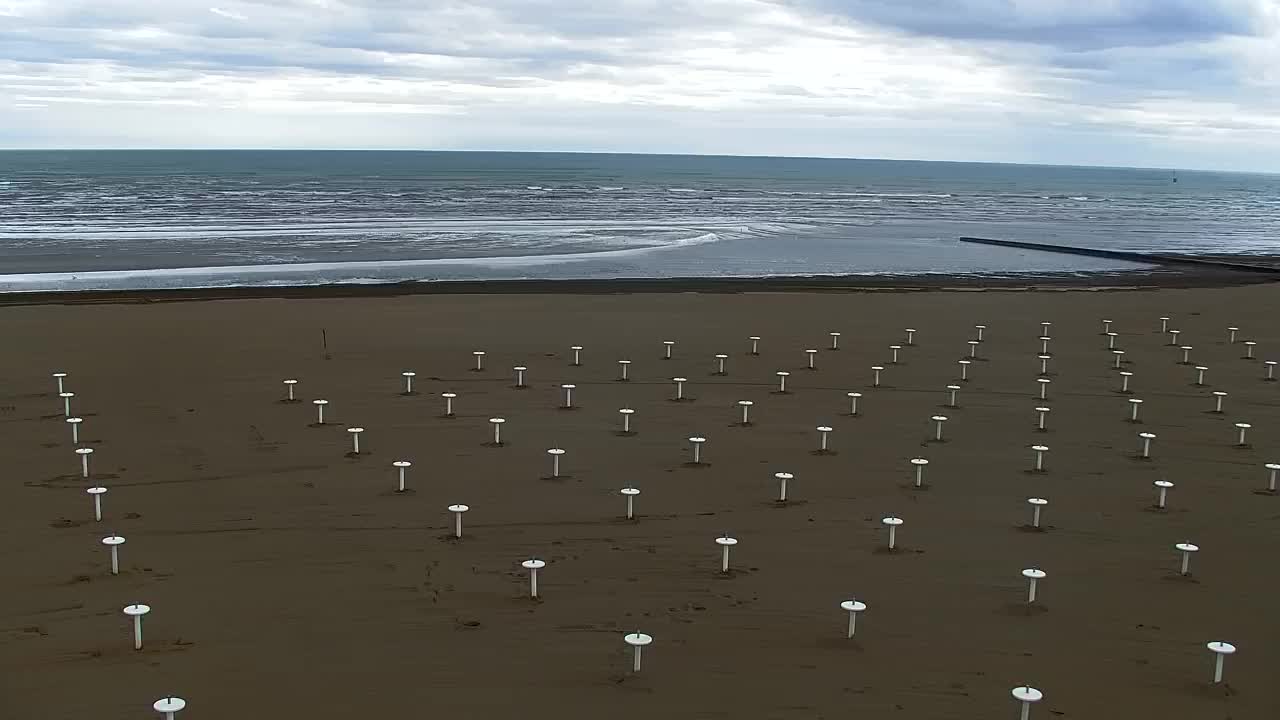 Webcam en vivo Grado: Vistas de la playa y del parque acuático en tiempo real