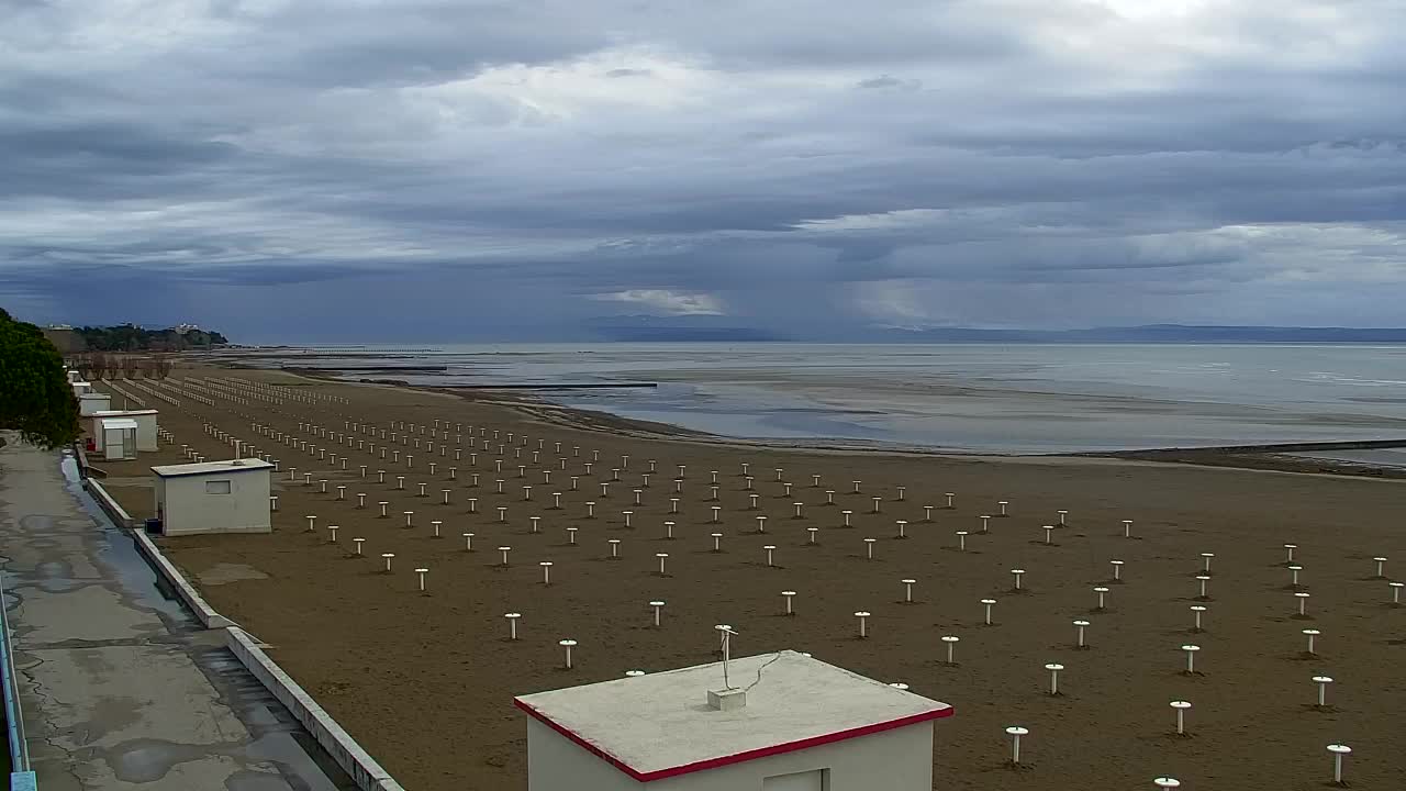 Webcam Live Grado: Vista sulla spiaggia e sull’acquapark in tempo reale