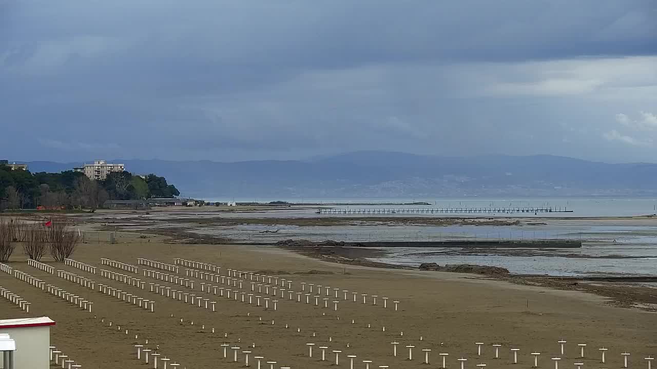 Webcam en direct Grado : Vues sur la plage et l’aquapark en temps réel