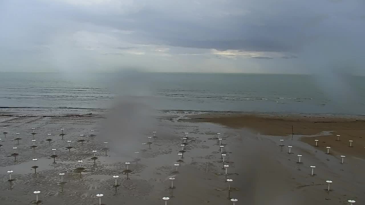 Webcam en direct Grado : Vues sur la plage et l’aquapark en temps réel