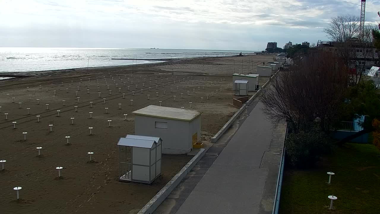 Grado Beach and Aquapark Views in Real Time