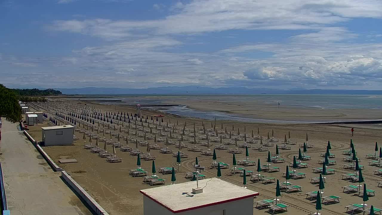 Webcam en direct Grado : Vues sur la plage et l’aquapark en temps réel