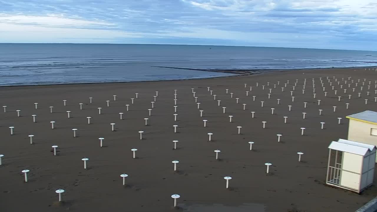 Webcam en direct Grado : Vues sur la plage et l’aquapark en temps réel