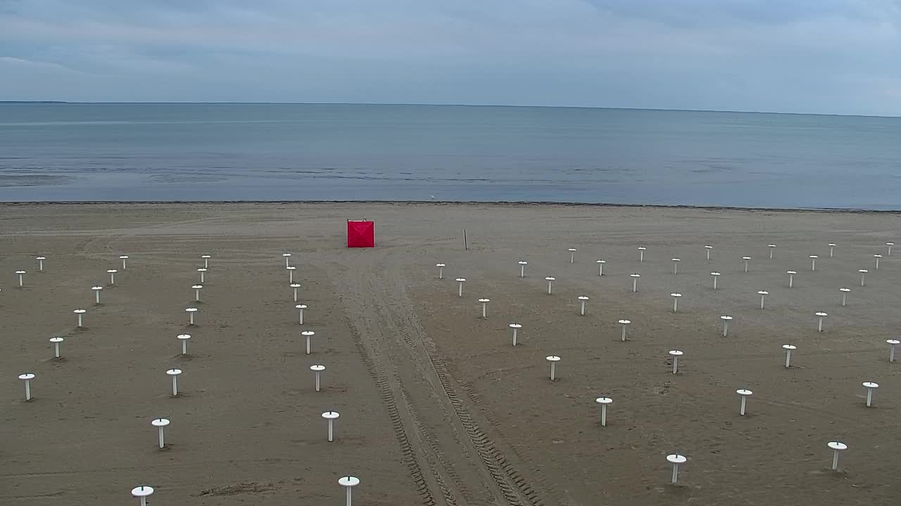 Webcam en vivo Grado: Vistas de la playa y del parque acuático en tiempo real