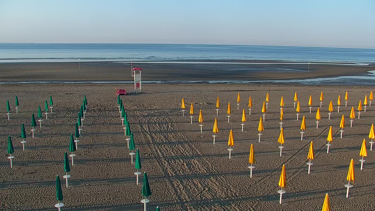Webcam Live Grado: Vista sulla spiaggia e sull’acquapark in tempo reale