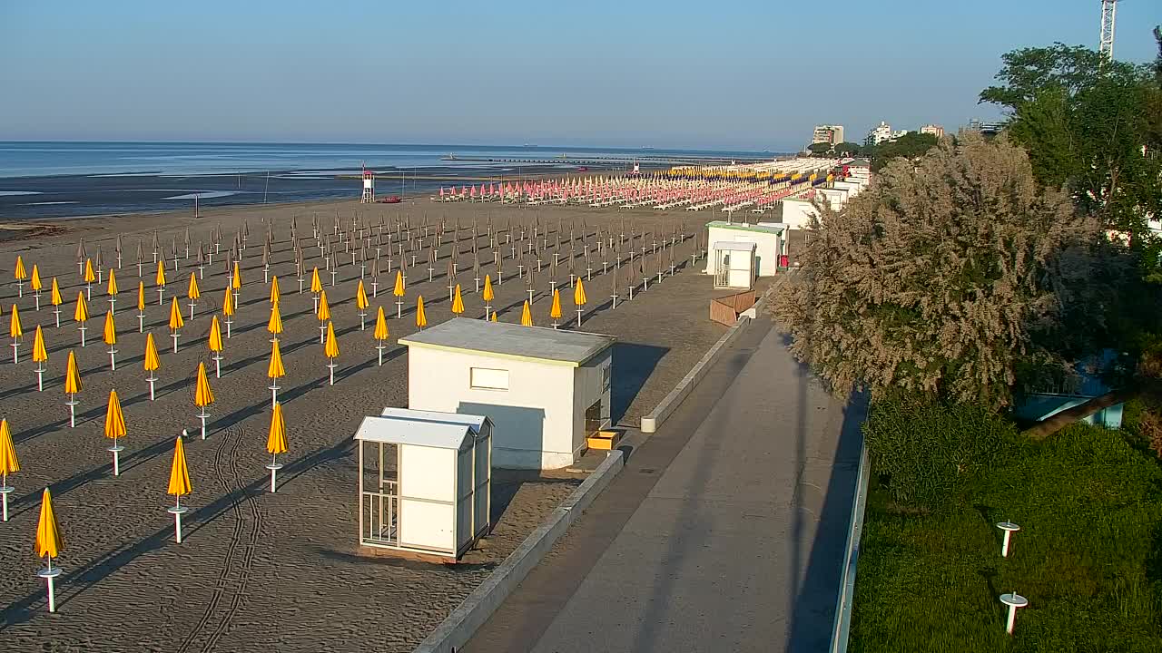Webcam en direct Grado : Vues sur la plage et l’aquapark en temps réel
