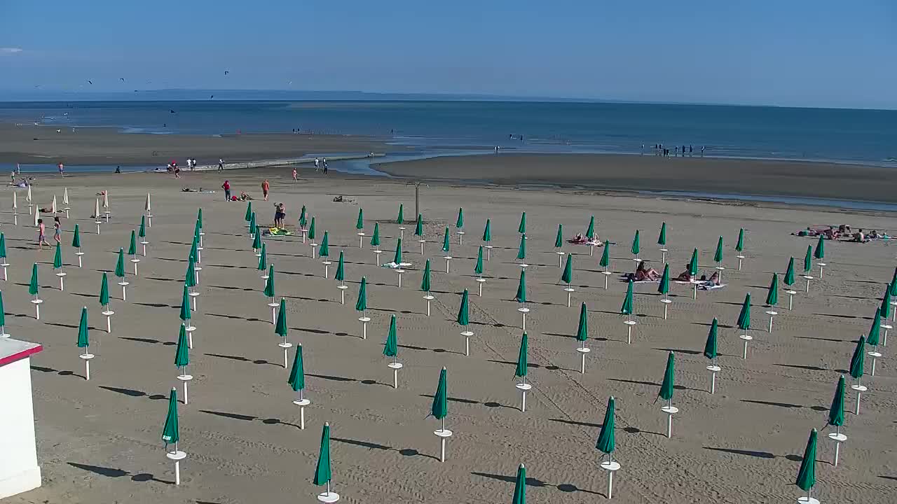 Webcam Live Grado: Vista sulla spiaggia e sull’acquapark in tempo reale