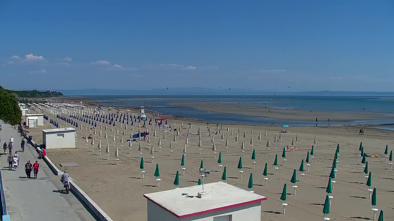 Webcam Live Grado: Vista sulla spiaggia e sull’acquapark in tempo reale