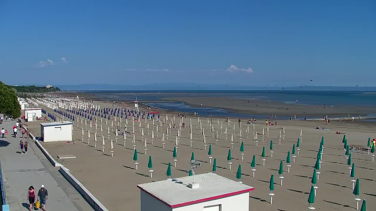Webcam Live Grado: Vista sulla spiaggia e sull’acquapark in tempo reale