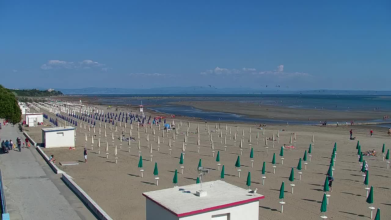 Webcam Live Grado: Vista sulla spiaggia e sull’acquapark in tempo reale