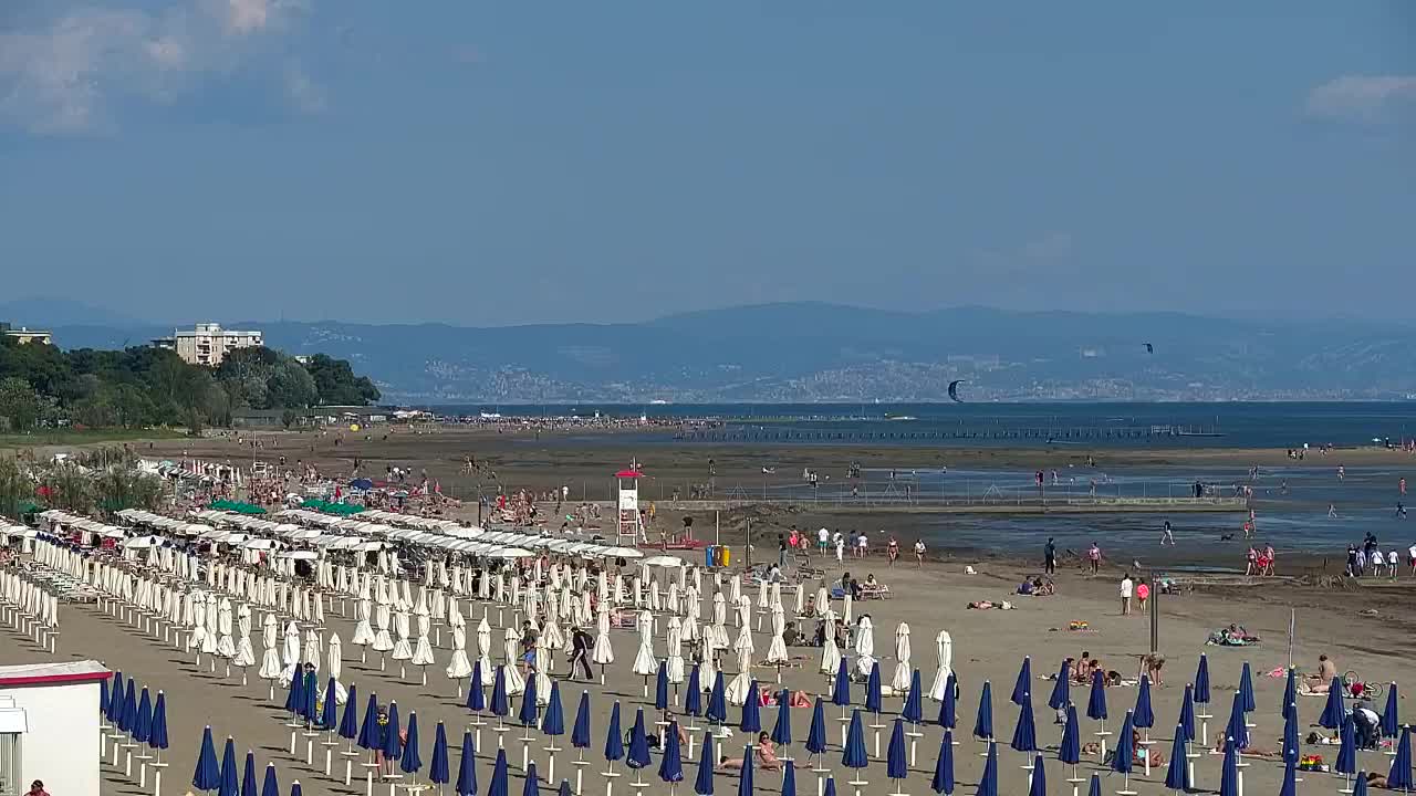 Webcam en direct Grado : Vues sur la plage et l’aquapark en temps réel