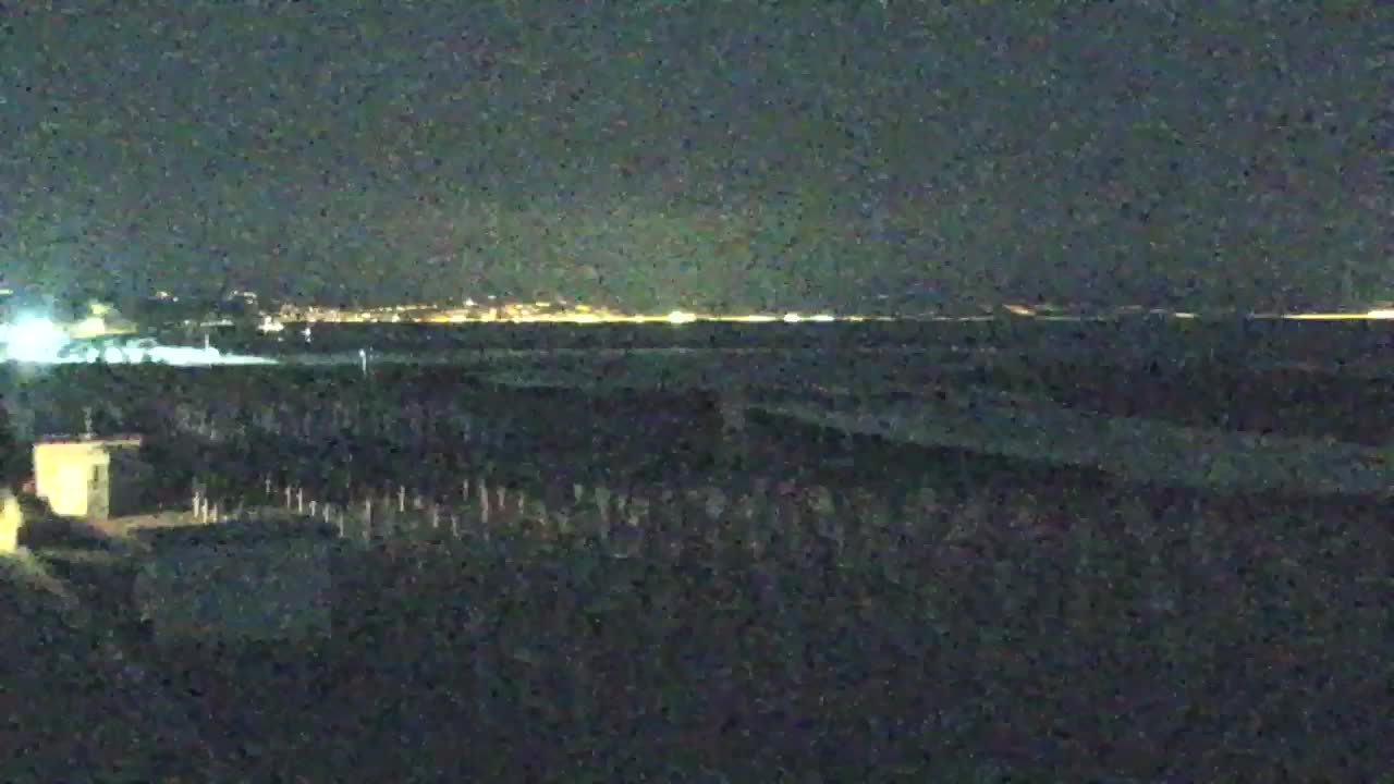 Webcam Live Grado: Vista sulla spiaggia e sull’acquapark in tempo reale