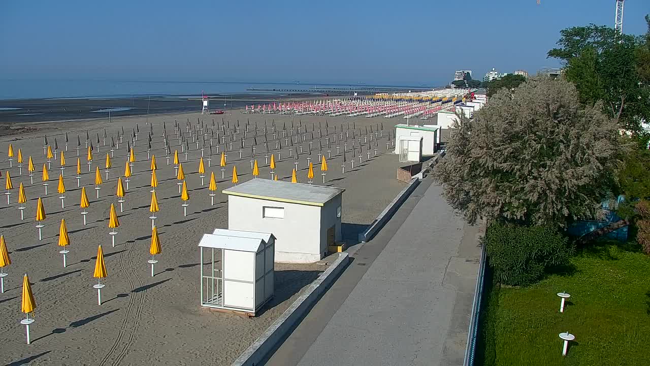 Webcam Live Grado: Vista sulla spiaggia e sull’acquapark in tempo reale