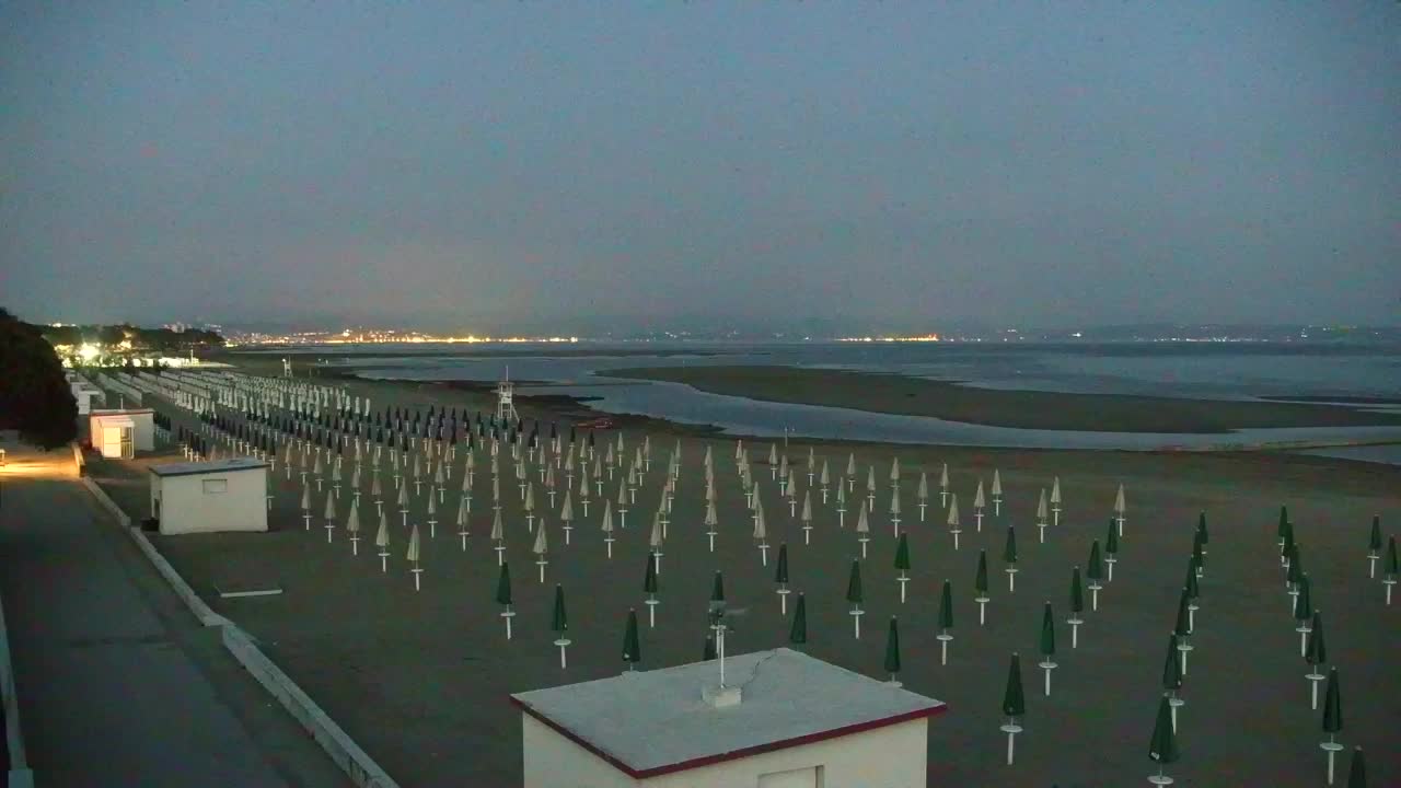 Webcam Live Grado: Vista sulla spiaggia e sull’acquapark in tempo reale