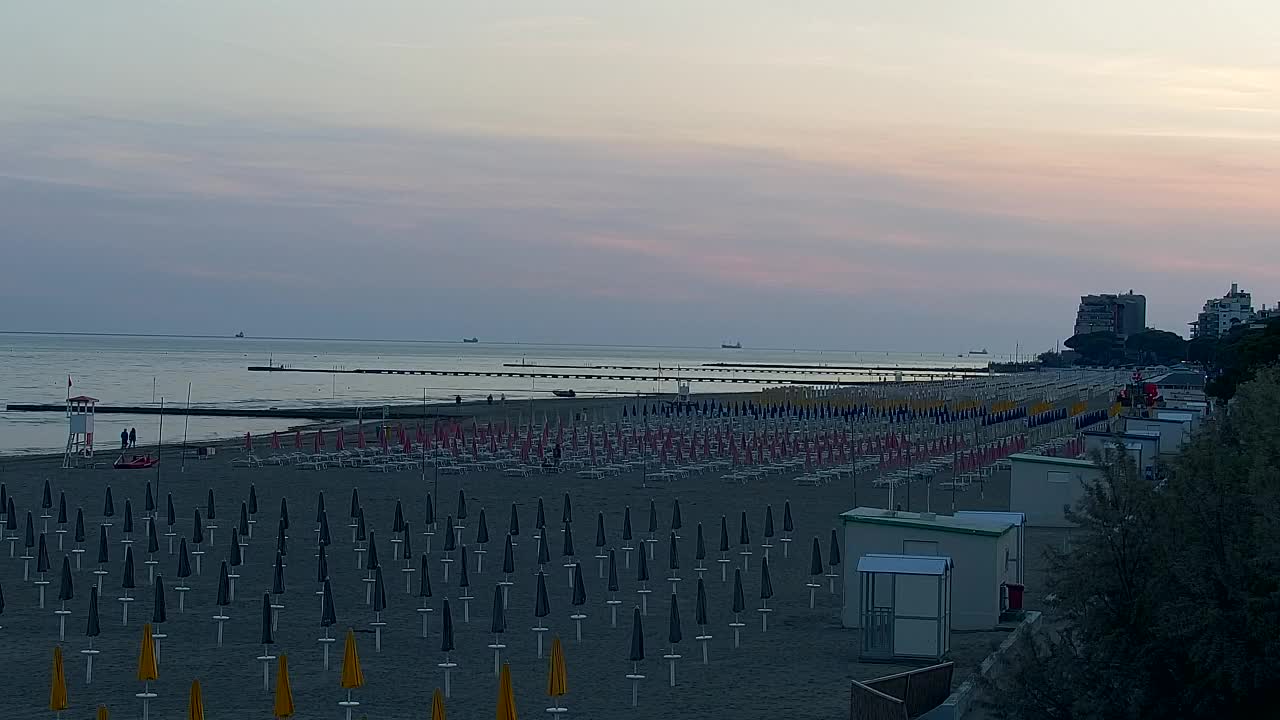 Webcam en direct Grado : Vues sur la plage et l’aquapark en temps réel