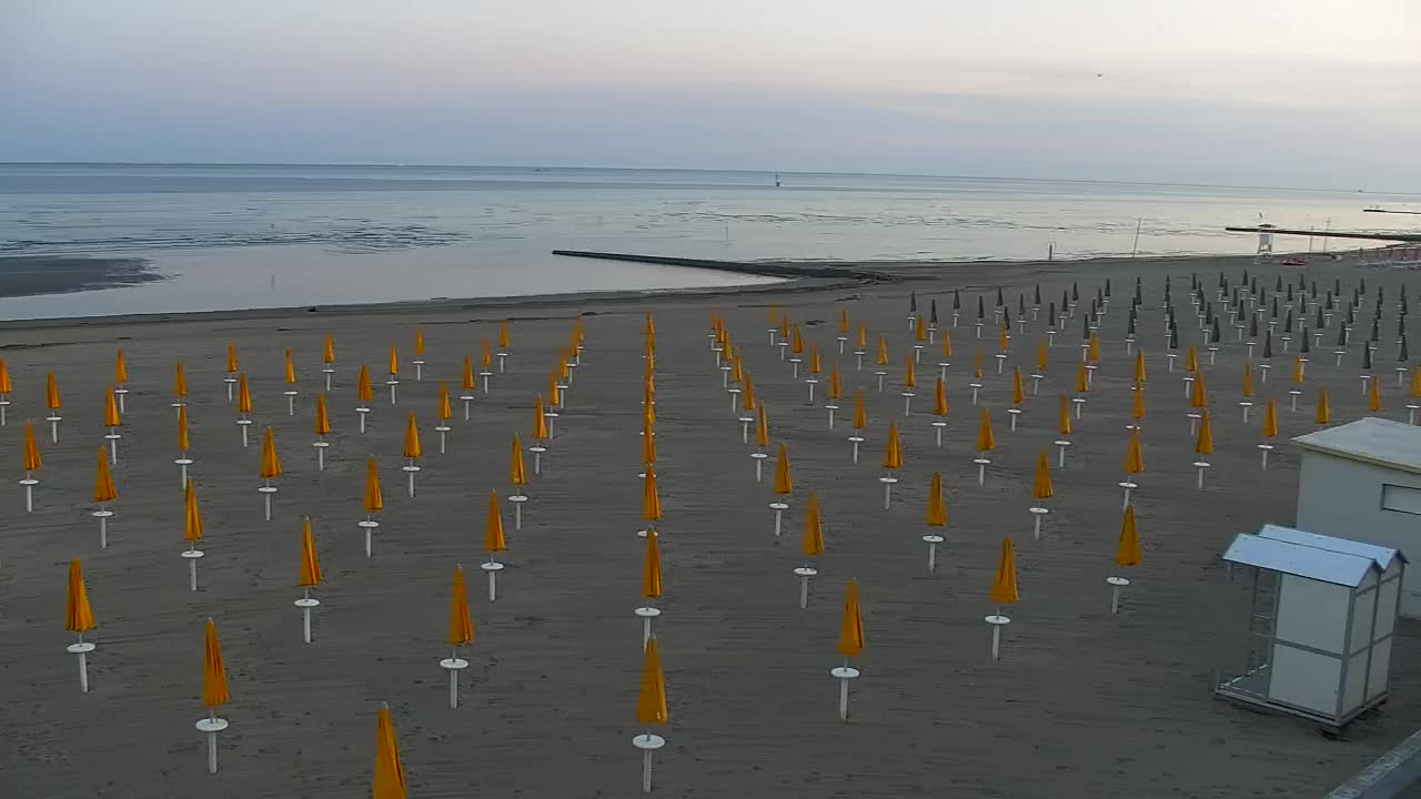 Webcam en direct Grado : Vues sur la plage et l’aquapark en temps réel
