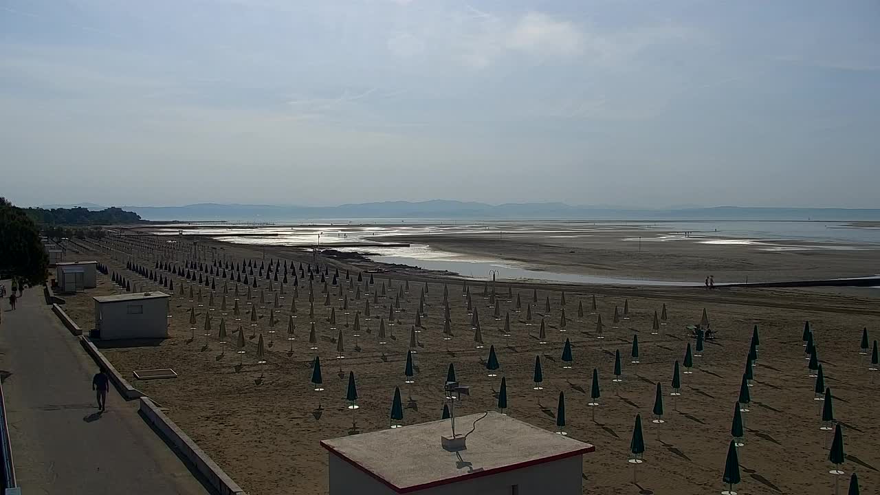Webcam Live Grado: Vista sulla spiaggia e sull’acquapark in tempo reale