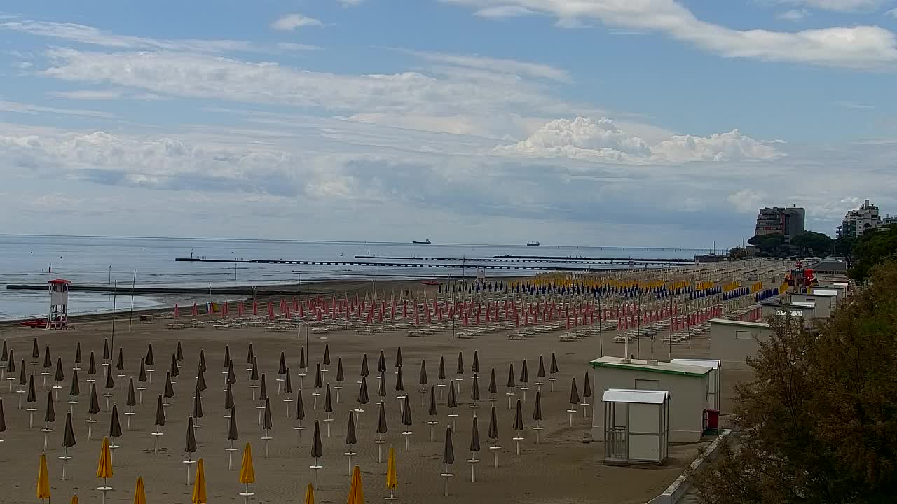 Webcam Live Grado: Vista sulla spiaggia e sull’acquapark in tempo reale